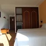 Luar بورتيماو