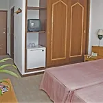 Luar 3* بورتيماو