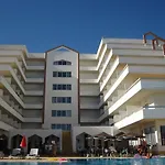 فندق Luar 3*