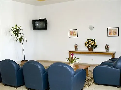 Luar بورتيماو