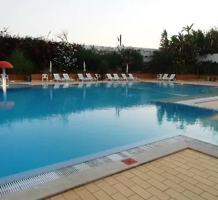 Hotel Luar 3*