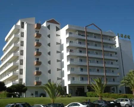 Luar מלון