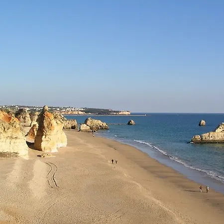 Luar Ξενοδοχείο 3*