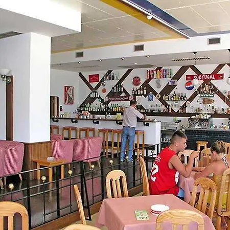 Hotel Luar